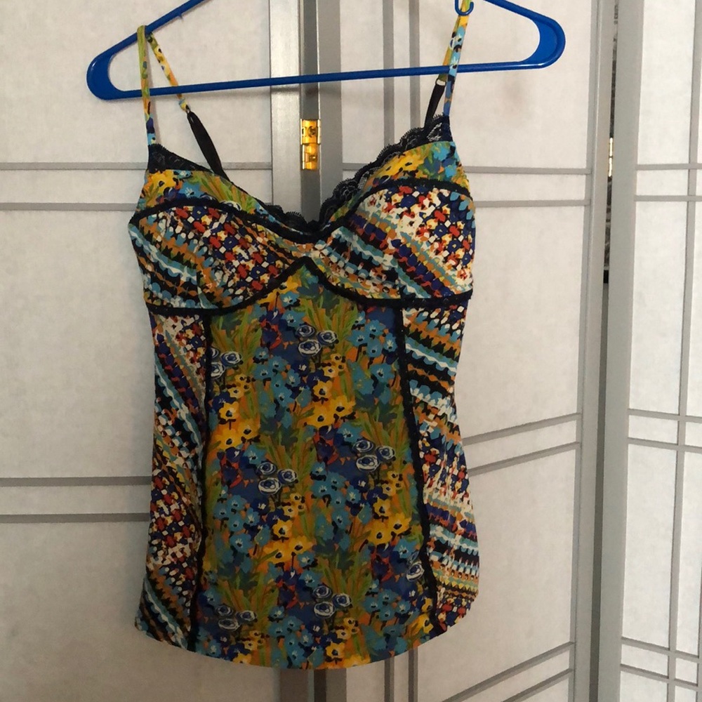 Colorful fitted tank